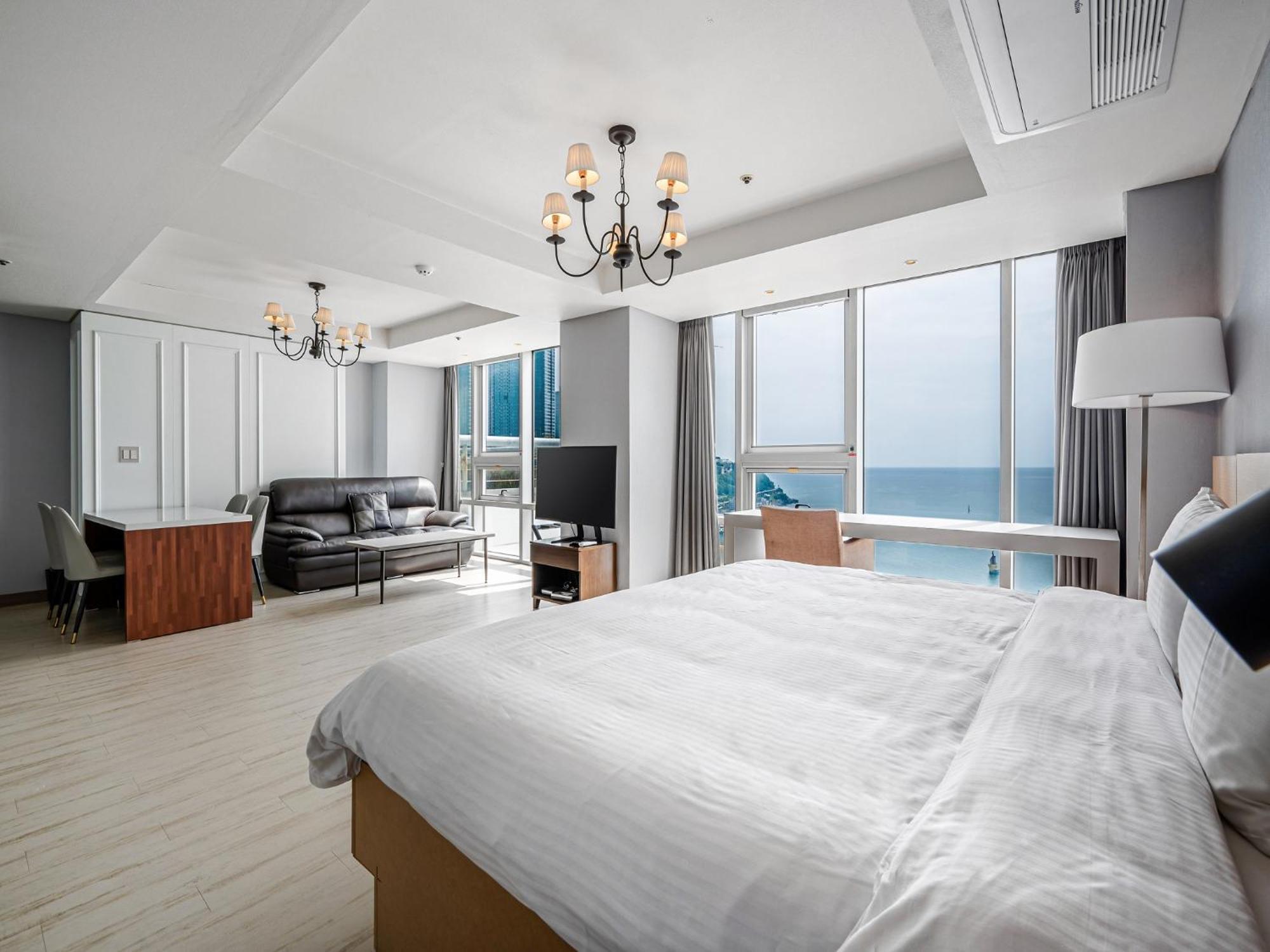 Haeundae Seacloud Hotel Residence Pusan Zewnętrze zdjęcie
